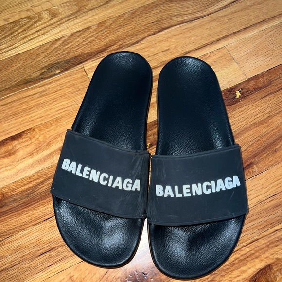Balenciaga slides - Picture 3 of 3